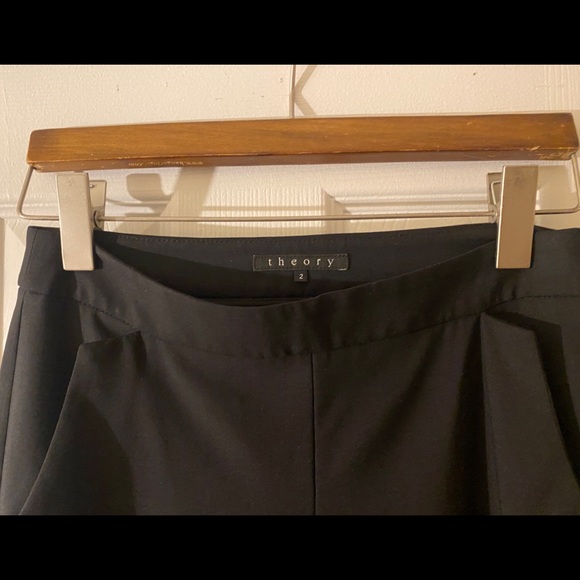 Theory black pant - Picture 2 of 11